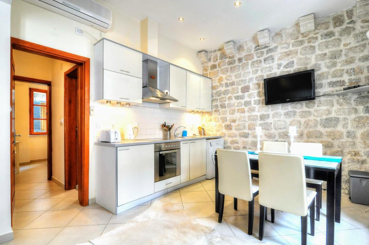 La Dolce Vita Apartment Котор Экстерьер фото