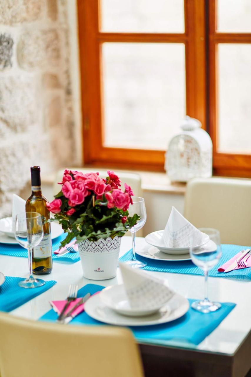La Dolce Vita Apartment Котор Экстерьер фото